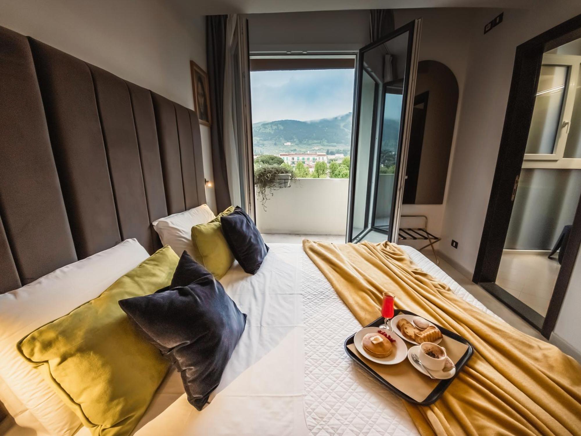 Art Hotel Milano Prato  Esterno foto