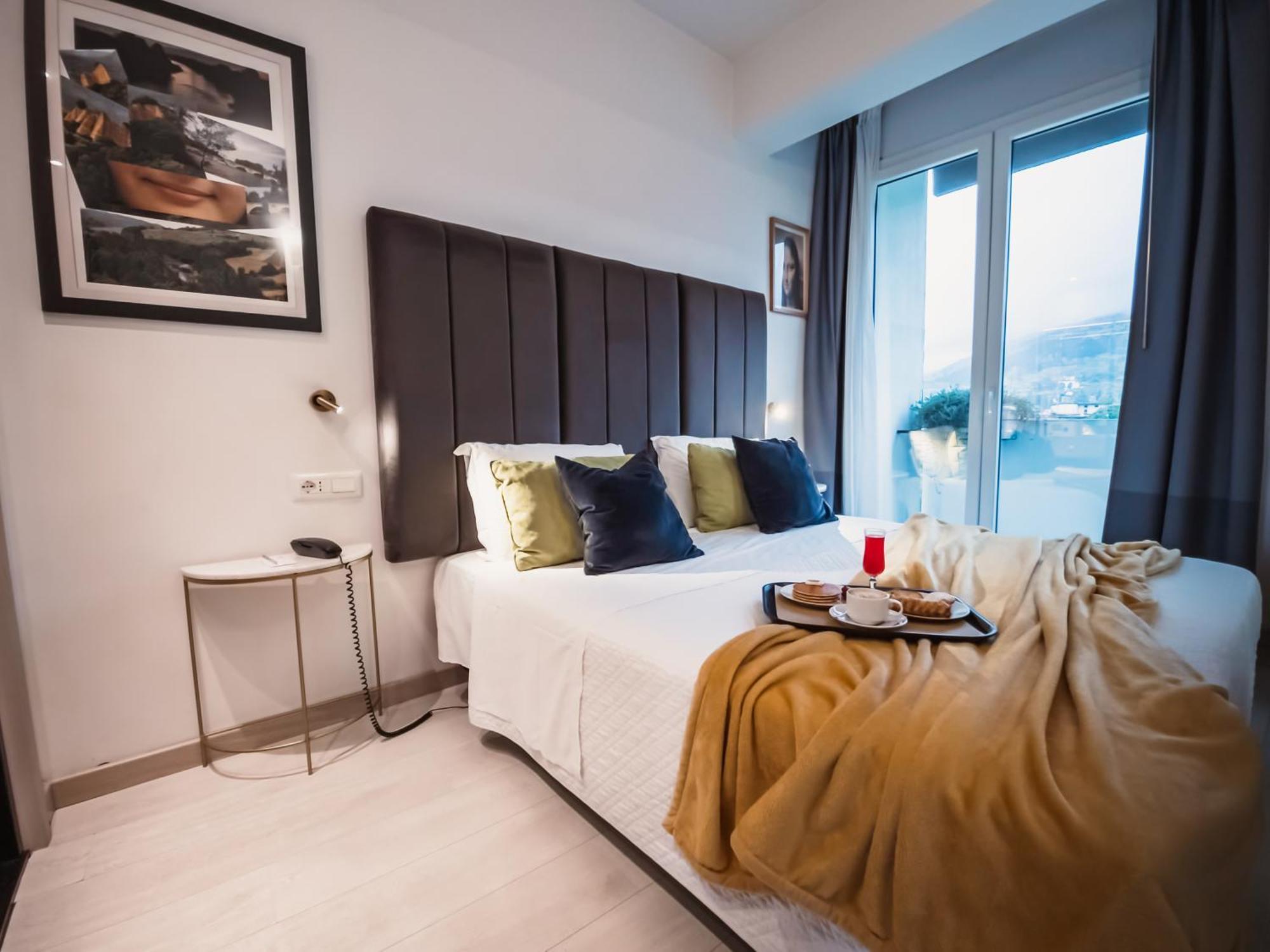Art Hotel Milano Prato  Esterno foto