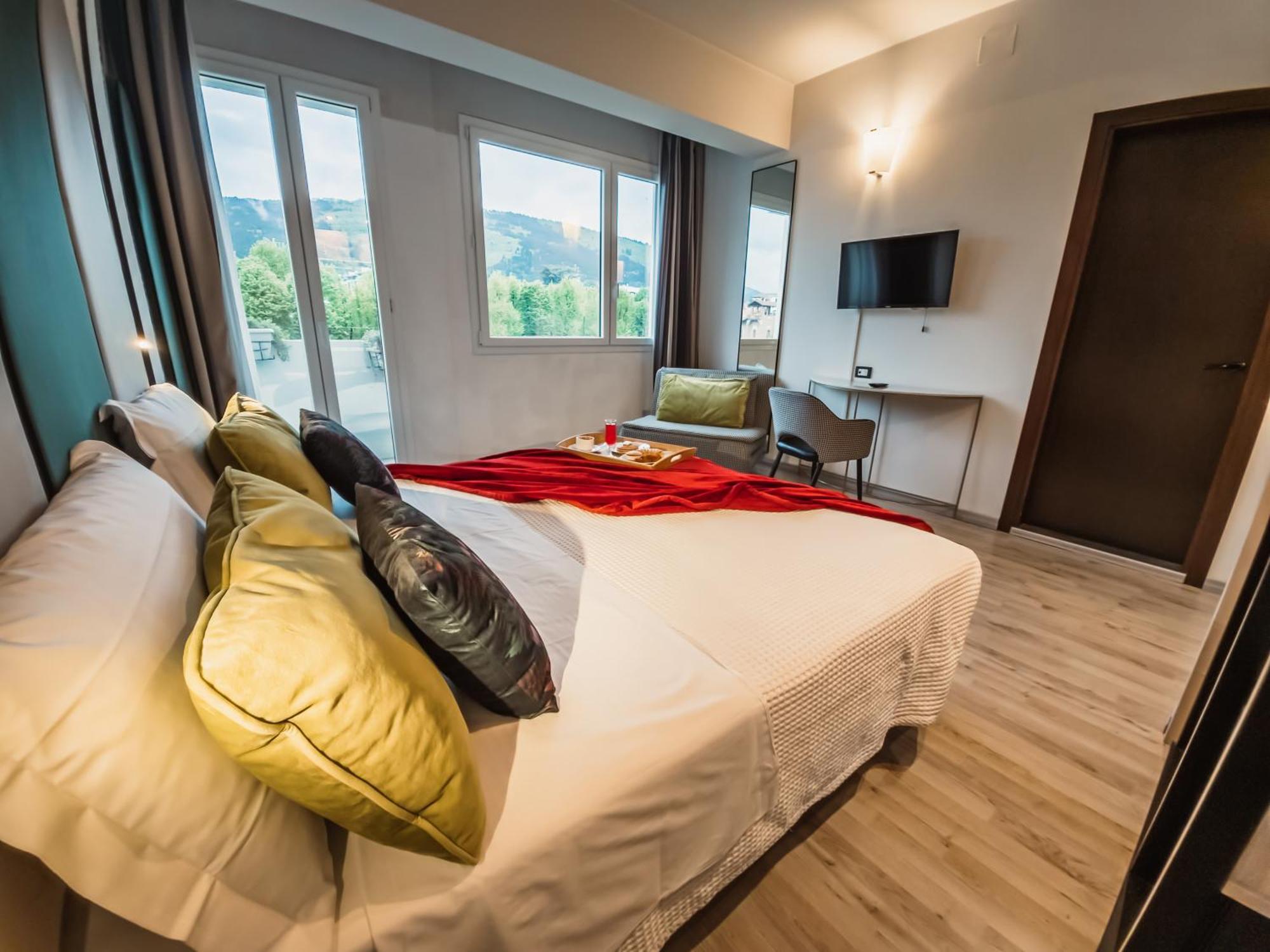 Art Hotel Milano Prato  Esterno foto
