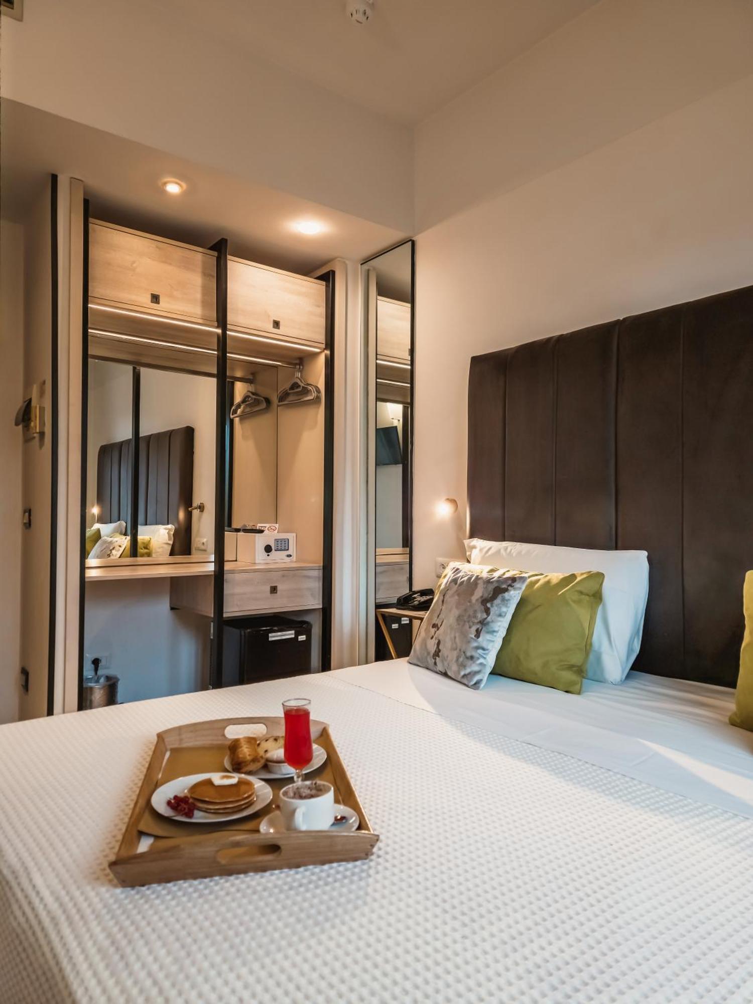 Art Hotel Milano Prato  Esterno foto