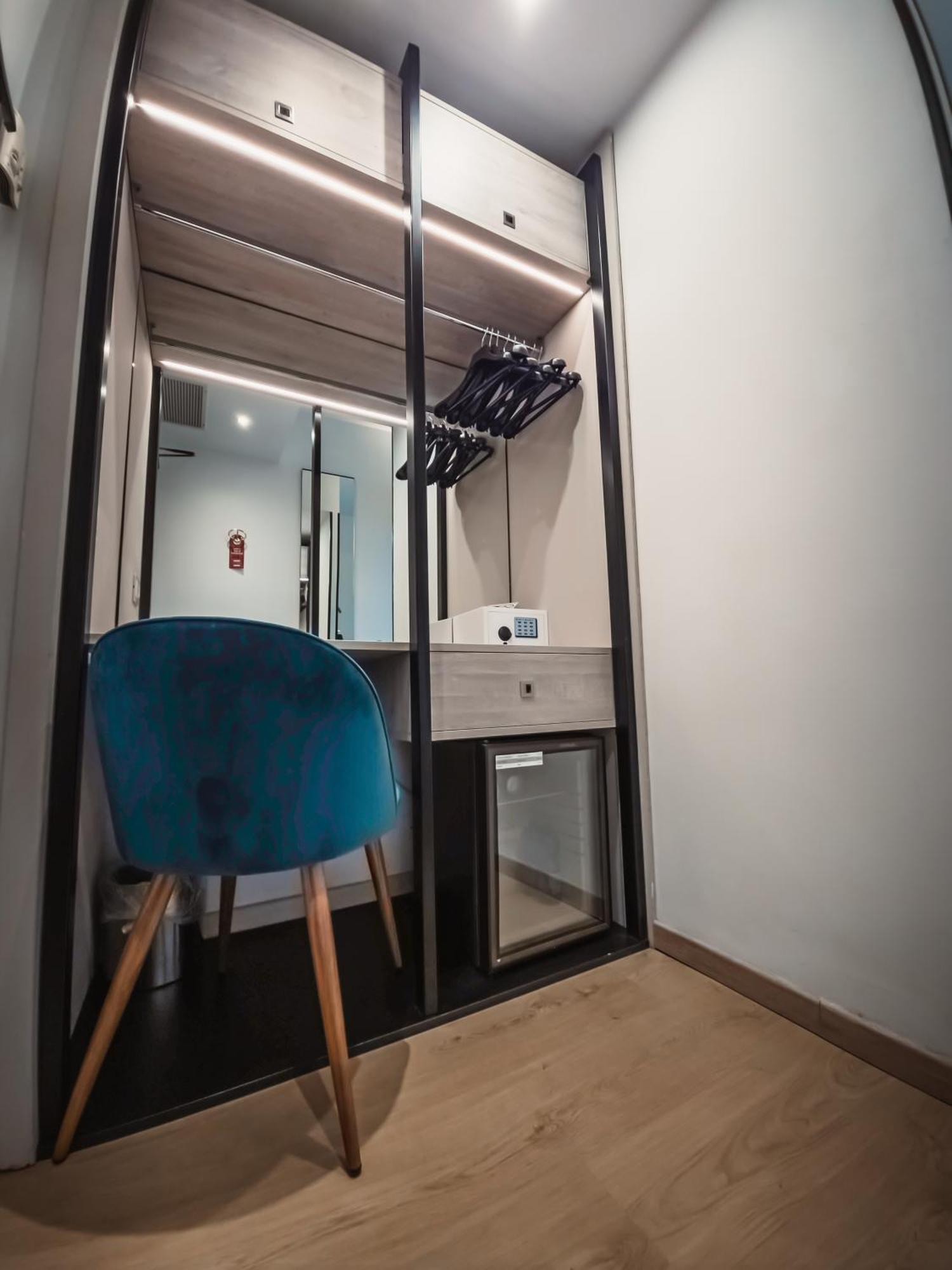 Art Hotel Milano Prato  Esterno foto