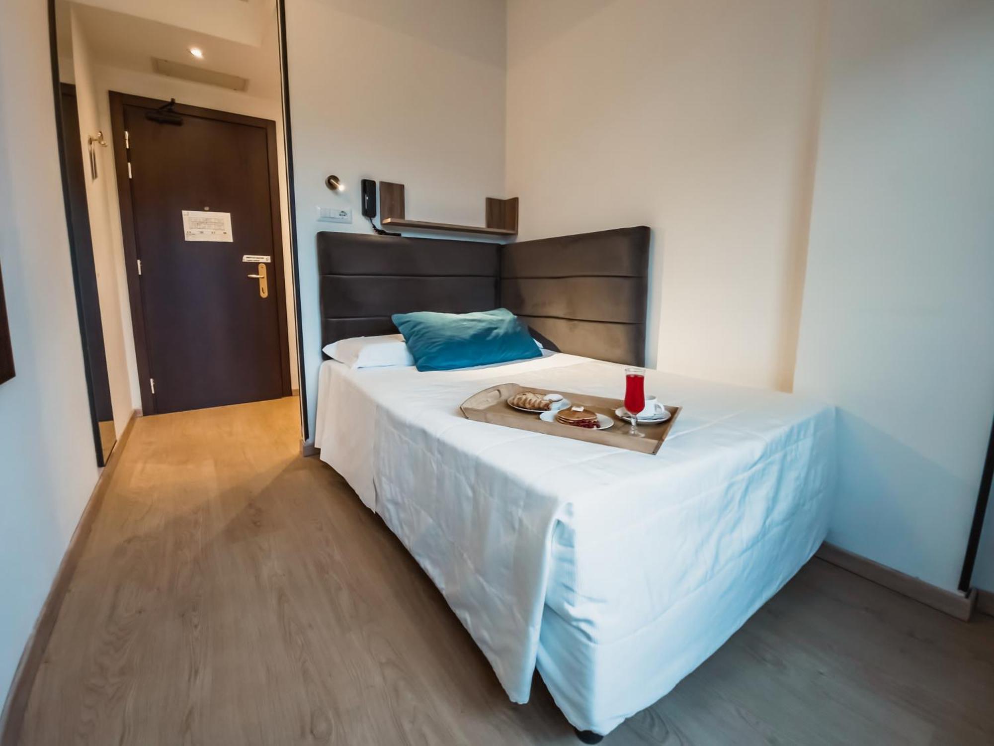 Art Hotel Milano Prato  Esterno foto